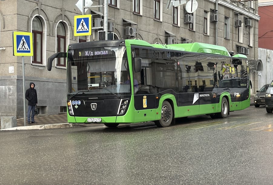 Благодаря нацпроекту по востребованным маршрутам Кирова курсируют новые автобусы